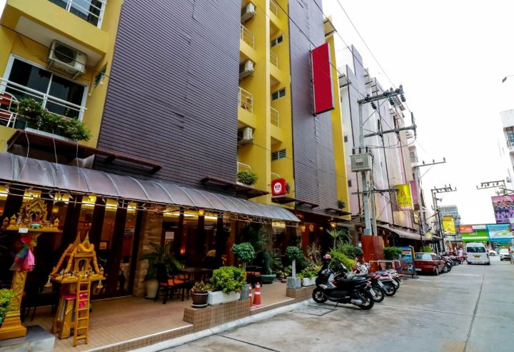 奈达芭东188号攀牙酒店(Nida Rooms Patong 188 Phang)