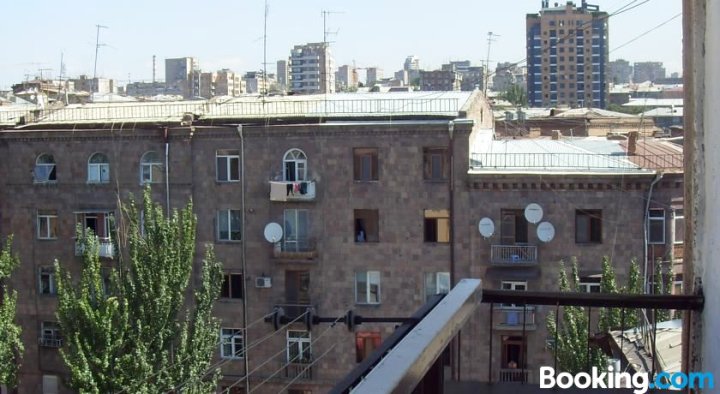 Apartments on 1 Hakob Hakobyan