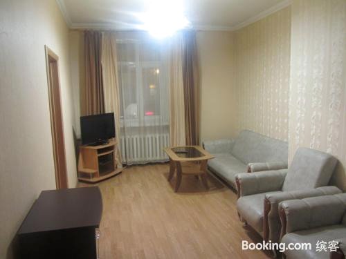 Apartment on Kirova 19 (3 Room)