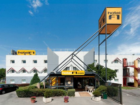 洛里昂 F1 酒店(Hotelf1 Lorient)