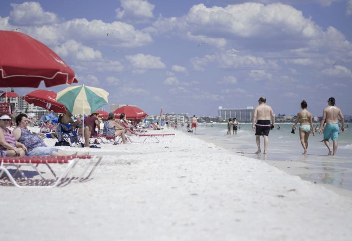 西埃斯特基平房度假村(Siesta Key Bungalows)