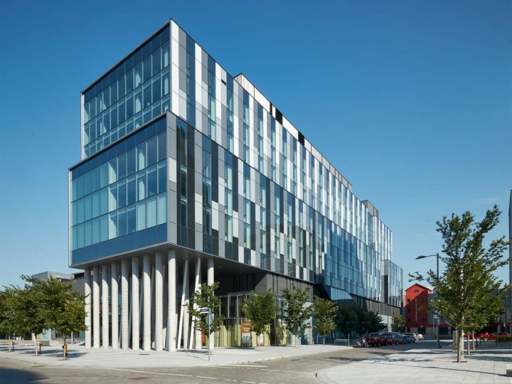 多伦多市中心 - 住宅会议中心酒店 - 乔治布朗大学(Residence & Conference Centre – Toronto Downtown - George Brown College)