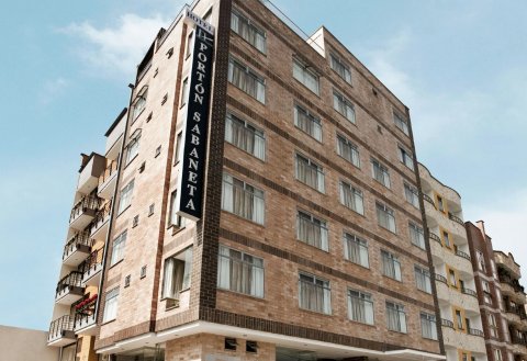 萨瓦内塔门酒店(Hotel Portón Sabaneta)