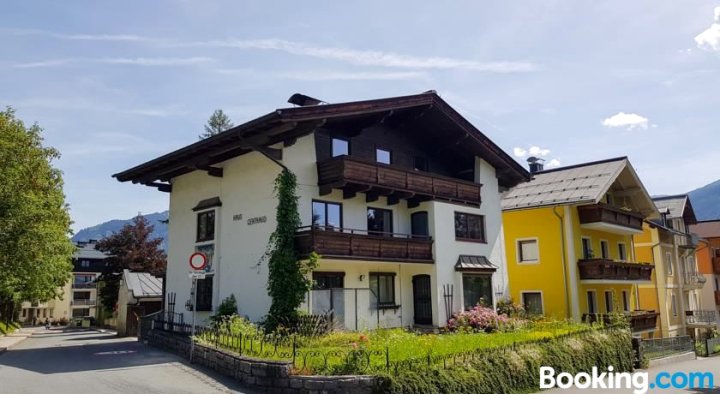 Villa Zell am See by All in One Apartments
