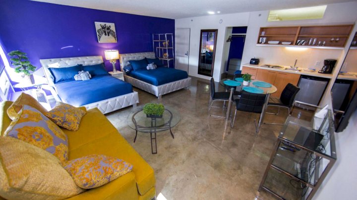La Extended Stay by Stay City Rentals