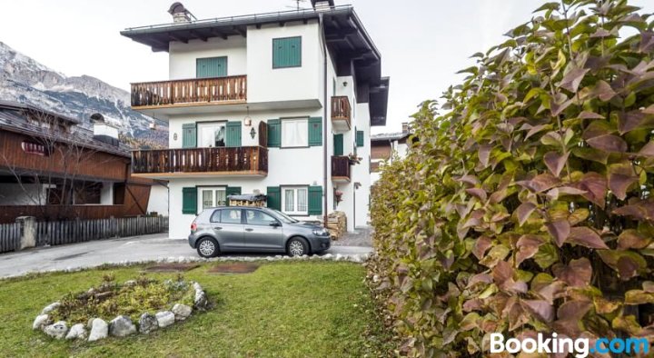 Villa Marangoi - Stayincortina