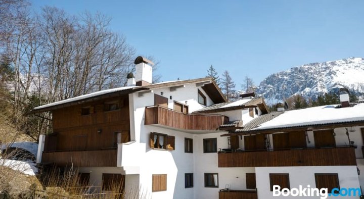 Villa Franchetti - Stayincortina