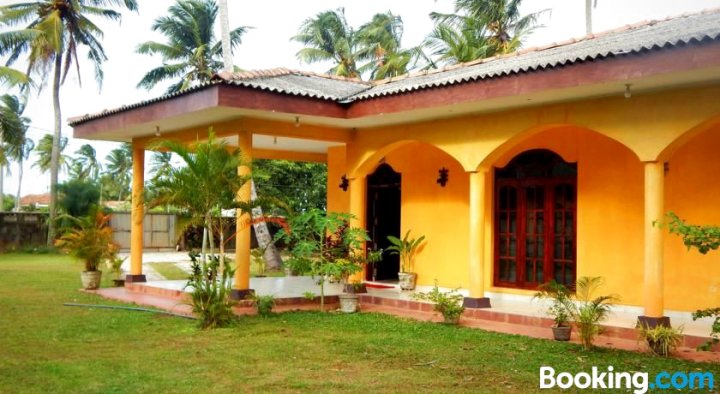 Paduva Residence - Negombo