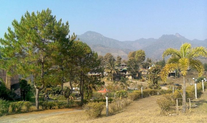 Pai Mountain Lodge