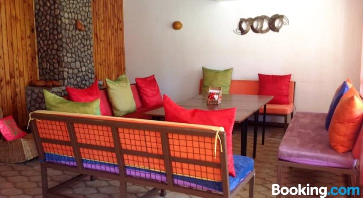 40-40 Lounge Arusha