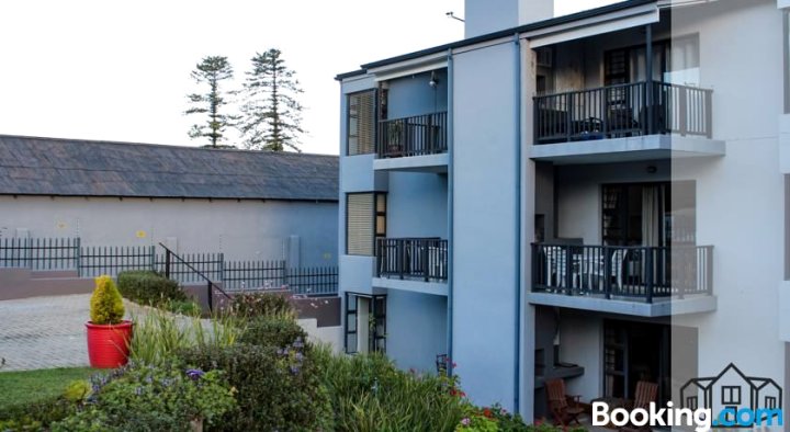 6 Hilton Court - Knysna