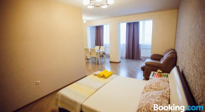 This Is The Same Cozy Apartment In The Center, Zaki Validi 58, From Elithouse24