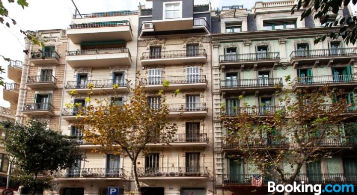 Rentbcn Rambla Catalunya Apartment