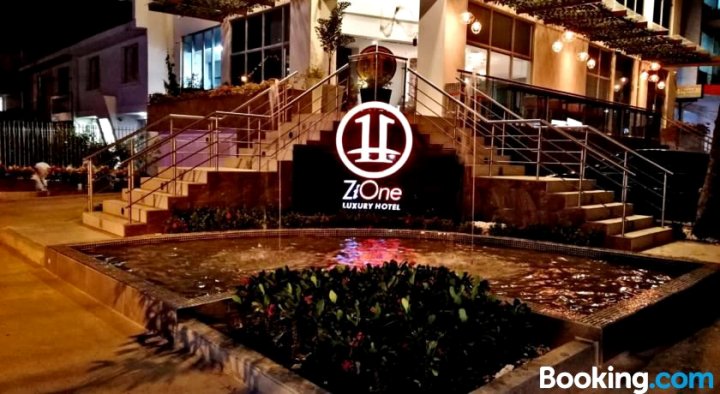 卡塔赫纳齐一豪华酒店(ZiOne Luxury Hotel Cartagena)