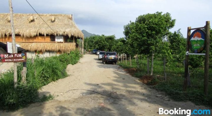 Bella Flor Hostel Palomino