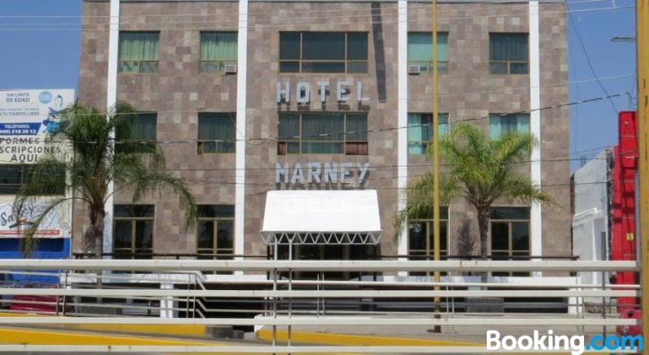 Hotel Marney