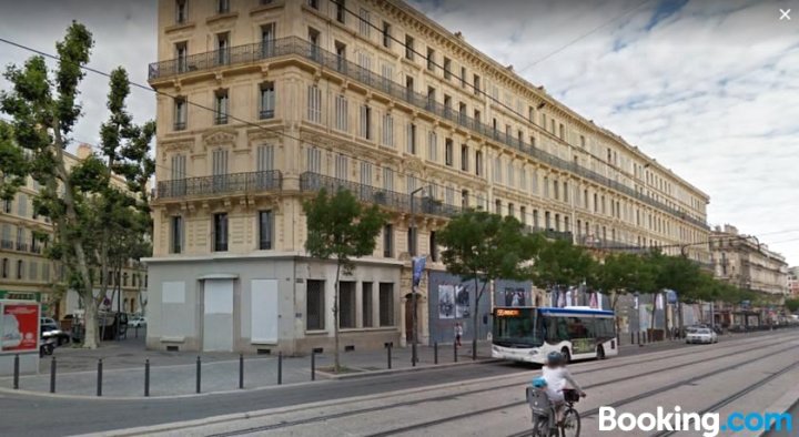 Luxury Rental Marseille Imperial - Rue de la République