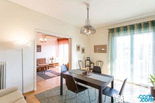 Two-Bedroom Apartment -Kallirrois Athens