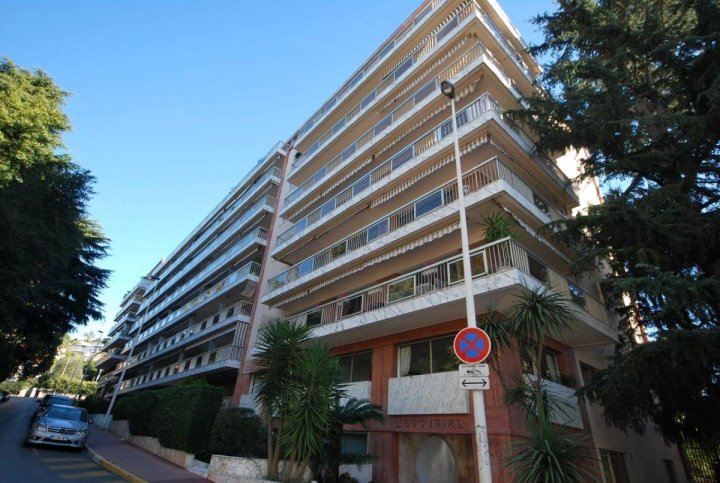 L'Escurial Two Bedrooms Apartment 54204