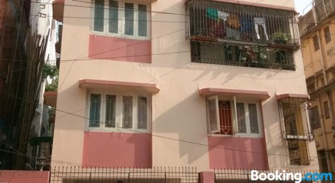 1 BHK Apartment at Mahanirban Rd. Kolkata