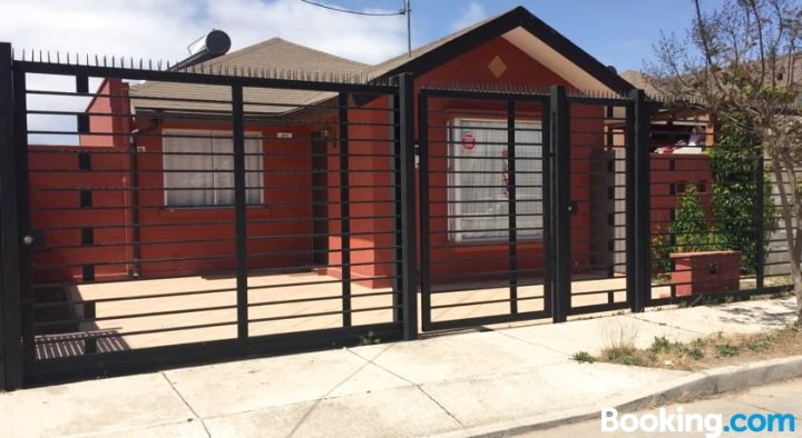 Casa Familiar la Serena