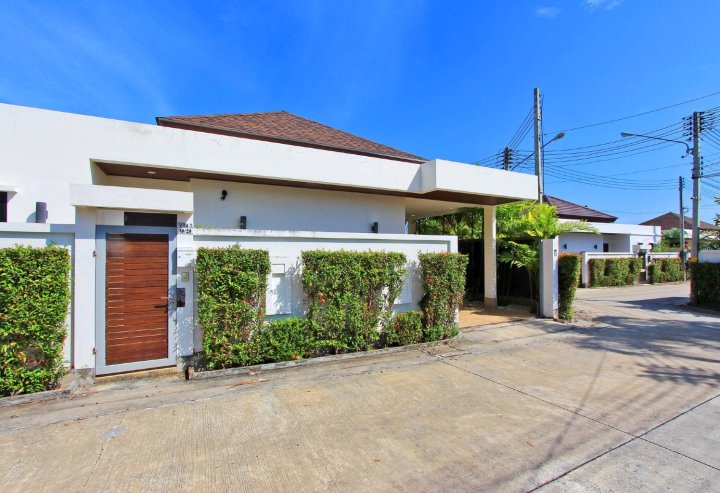 茵提拉别墅 - 时髦 3 居游泳池别墅(Trendy 3Br Pool Villa by Intira Villa)