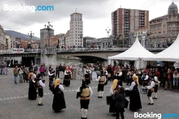 Apart 2 Terrazas Para 4 Personas Bilbao Centro