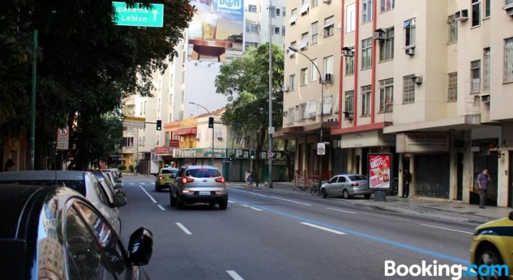 Quarto E Sala Em Copacabana