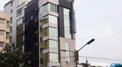 78 Firoza Inn