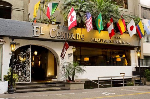 利马米拉弗洛尔塞丽娜酒店(Selina Miraflores Lima)