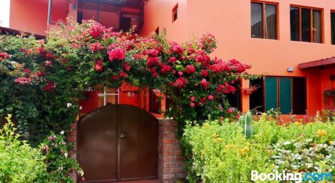 坦博戴尔瓦勒酒店(Hotel Tambo Del Valle)