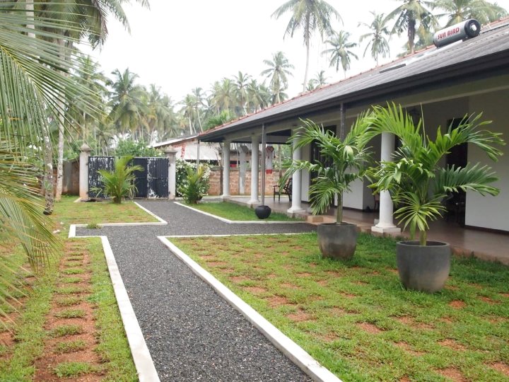 B&B Nivahana