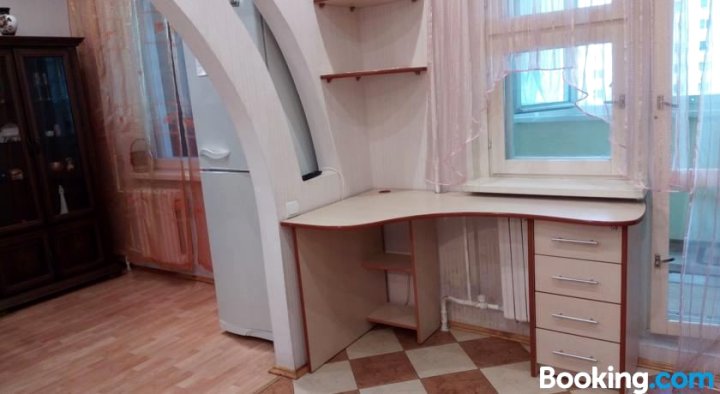 Apartment on Timoshenko 32