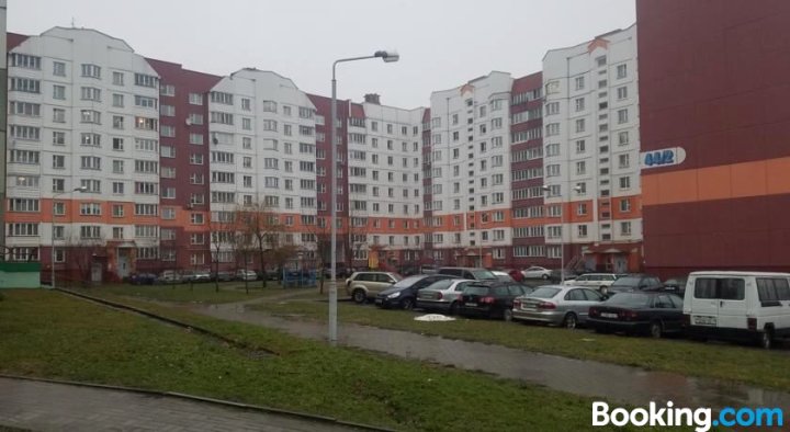 Apartment on Metro Mihalova