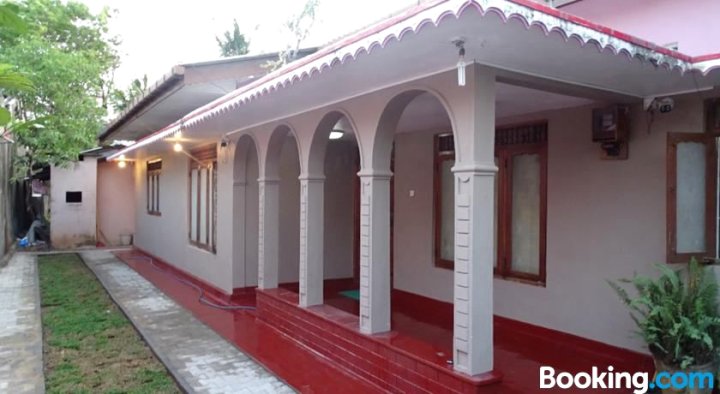 Manikkam Villa