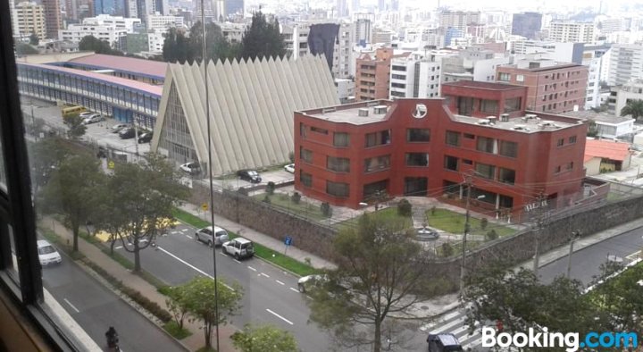 Edificio Torres de Guapulo in Quito