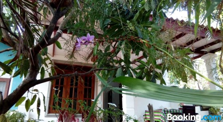 Liyara Home Stay