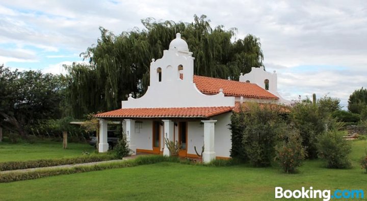 El Porvenir Vineyard Home