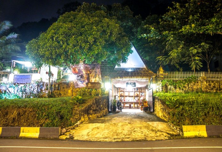 热带山凯帕柬埔寨酒店(Tropical Hill Kep)