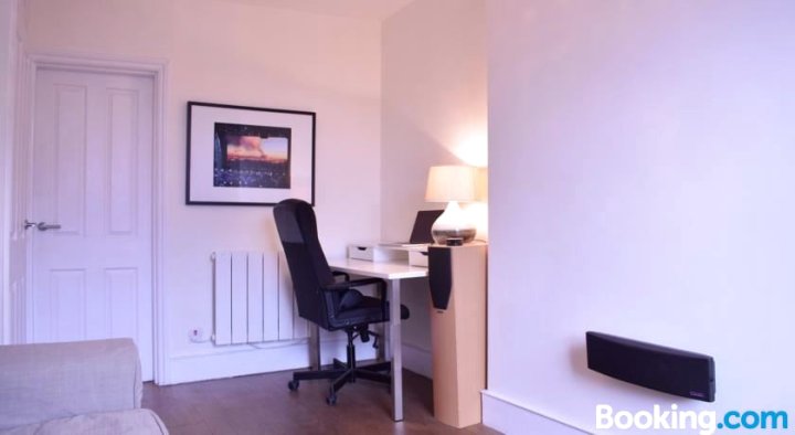 Very Central One-Bedroom Flat