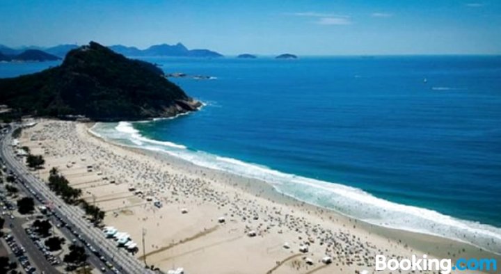 Copacabana Apart Hotel, Swimming Pool and Gym