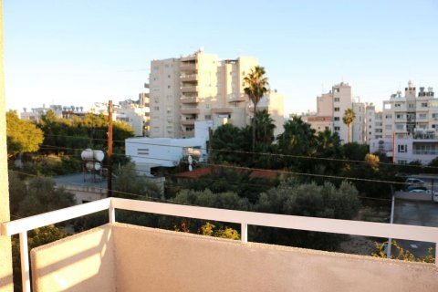 尼亚波利斯迷人公寓(Charming Neapolis Apartment)