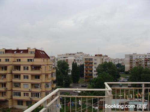 乔治斯公寓(Apartments Georgos)