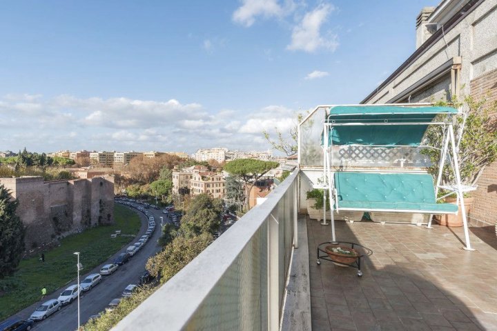 奥勒良城墙优雅宽敞奢华公寓酒店(Elegant and Spacious Luxury Flat on Aurelian Walls)