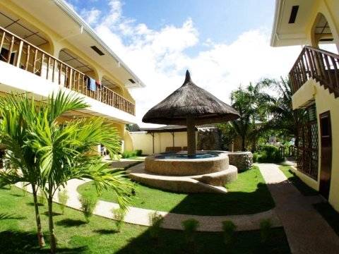 保和森塞德度假酒店(Bohol Sunside Resort)