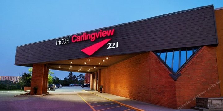 多伦多机场卡灵威尔酒店(Hotel Carlingview Toronto Airport)