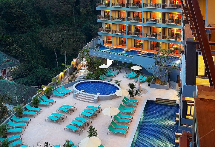 甲米茶达度假酒店(Krabi Chada Resort)