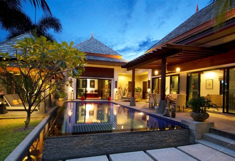 普吉岛贝尔泳池别墅度假村(The Bell Pool Villa Resort Phuket)