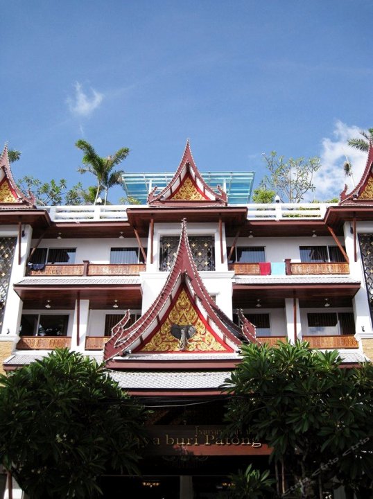 芭东瑞雅布里酒店(Rayaburi Hotel, Patong)