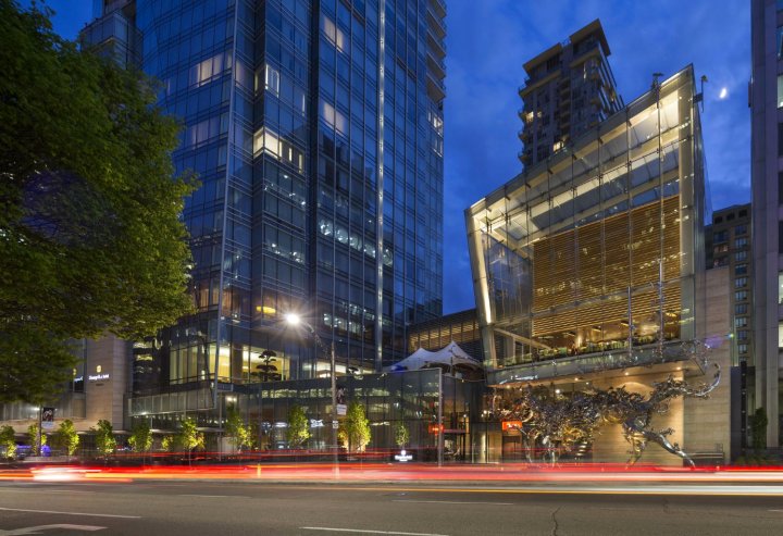 多伦多香格里拉大酒店(Shangri-La Hotel Toronto)